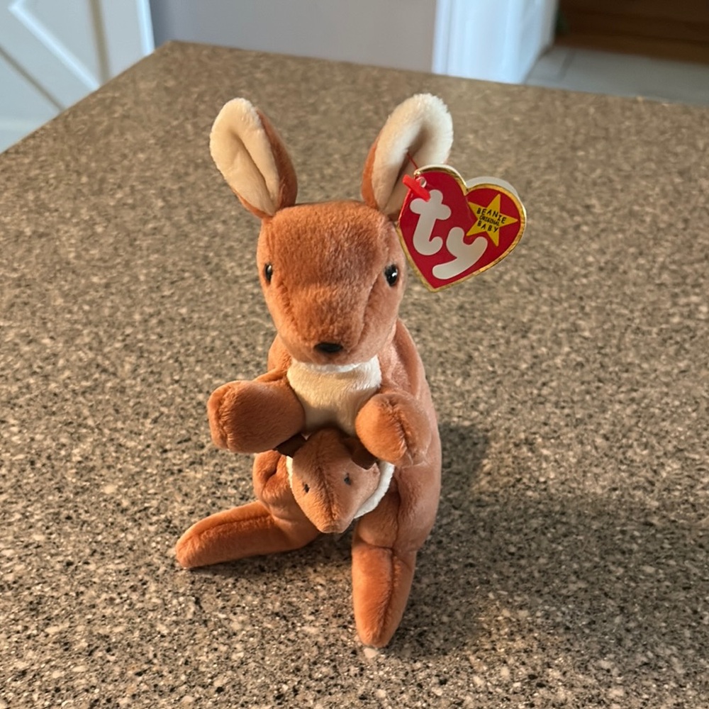 1996 TY Beanie Baby “Pouch” Kangaroo